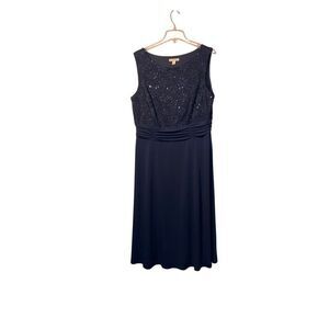 Established 1962 navy blue Sleeveless, formal dress size 16
